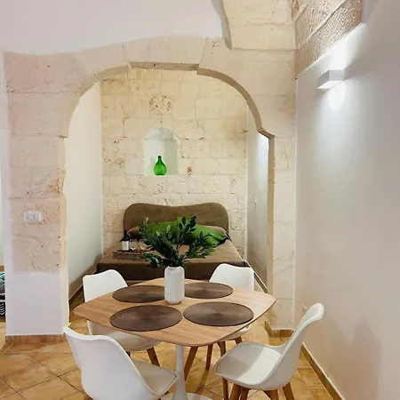 Valcova Home, Your Luxury Escape In Apartment