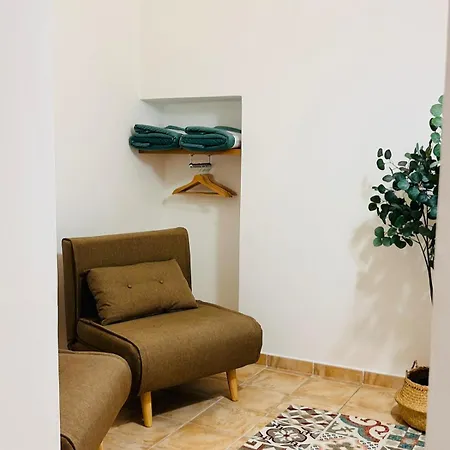 Valcova Home, Your Luxury Escape In Apartment *
