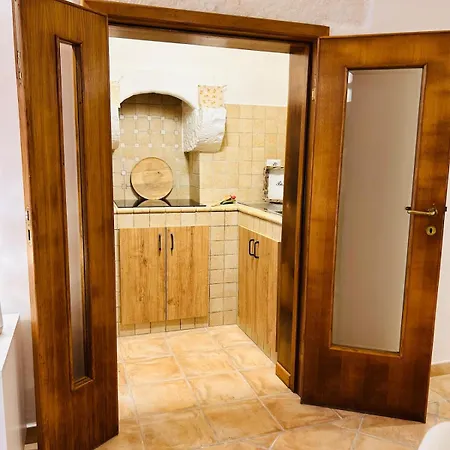 Valcova Home, Your Luxury Escape In *