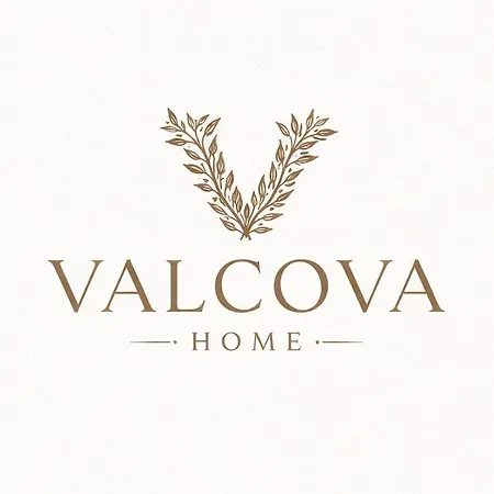 Valcova Home, Your Luxury Escape In *