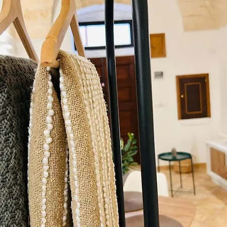 Valcova Home, Your Luxury Escape In Apartment Ostuni